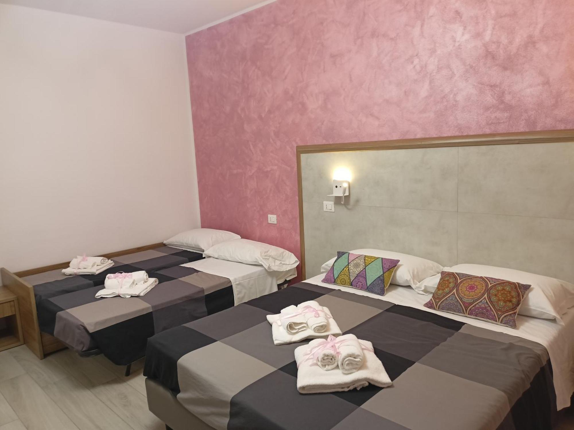 La Dea Rooms Феррара Екстер'єр фото
