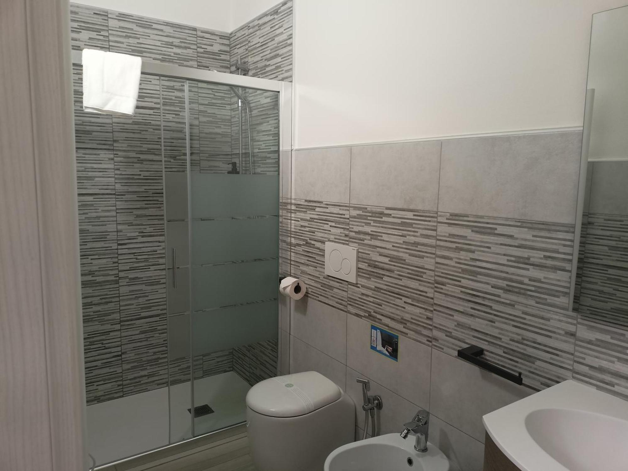 La Dea Rooms Феррара Екстер'єр фото